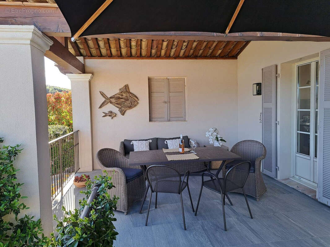 Maison à PLAN-DE-LA-TOUR