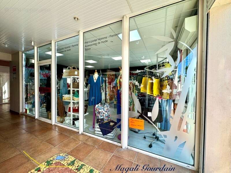Exceptionnel fonds de commerce & murs - saint francois - photo 3