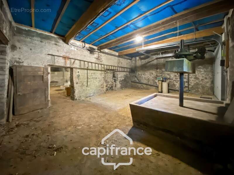 Maison d'environ 81 m² avec sous-sol aménageable de 40 m2 et son jardin de 418 m² – Crozes-Hermitage (26) - photo 23