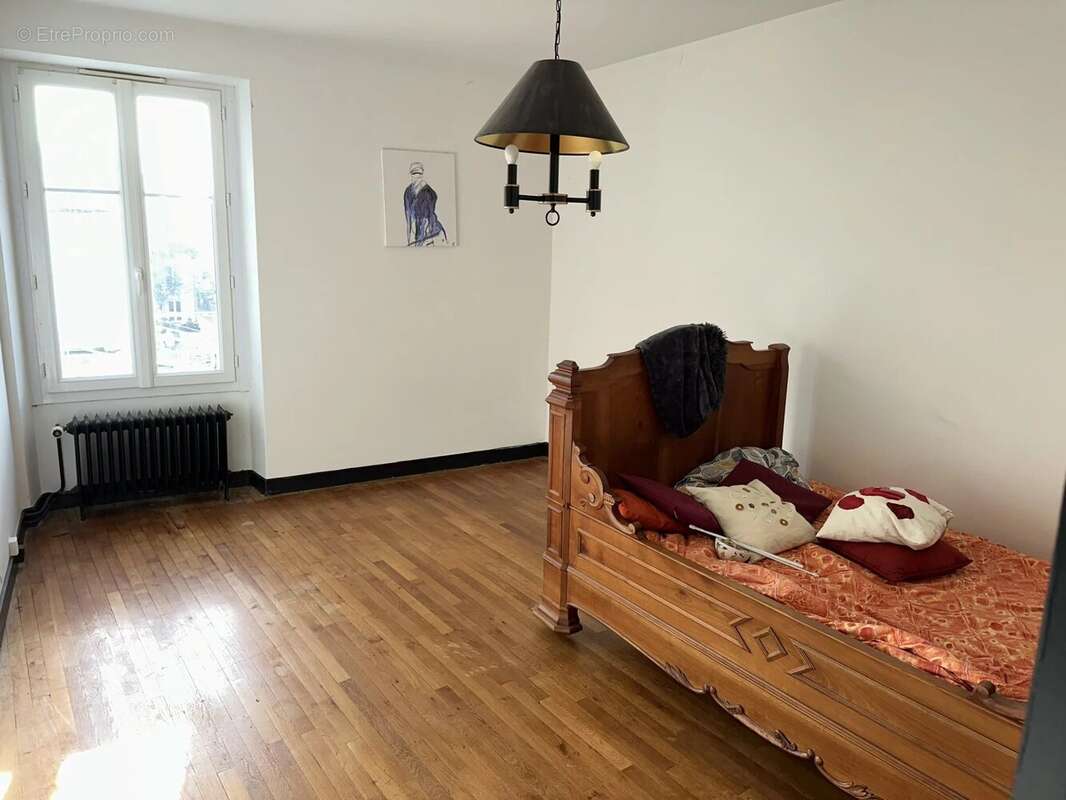Maison à GENCAY