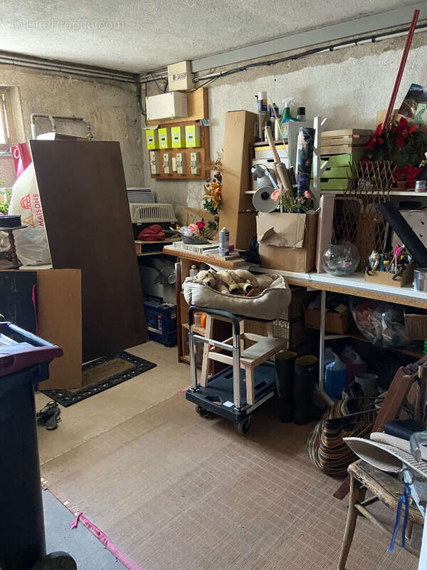 Bel appartement T2 dans Vendôme avec grand garage privatif.. - photo 12