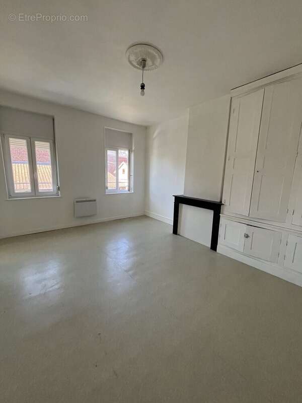 Appartement 200 m² à Le Cateau-Cambresis  - photo 7