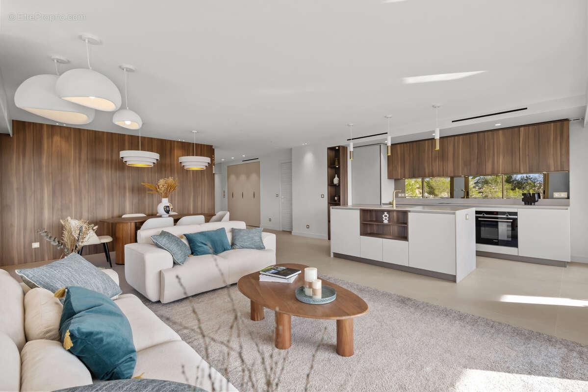 Appartement à LE CANNET