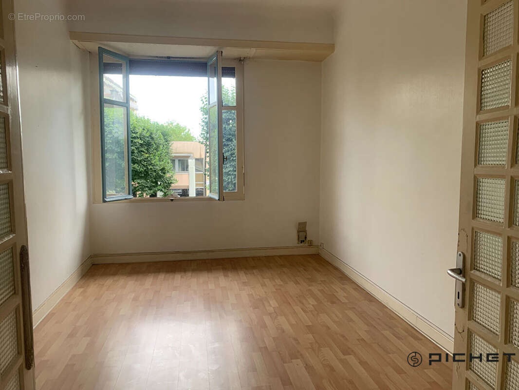 Appartement Pau 3 pièce(s) 73 m2 - photo 3