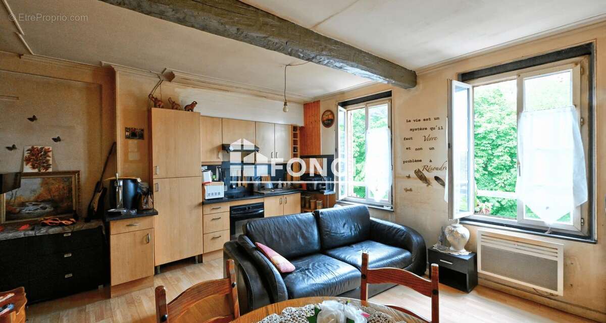 Appartement à MARINES