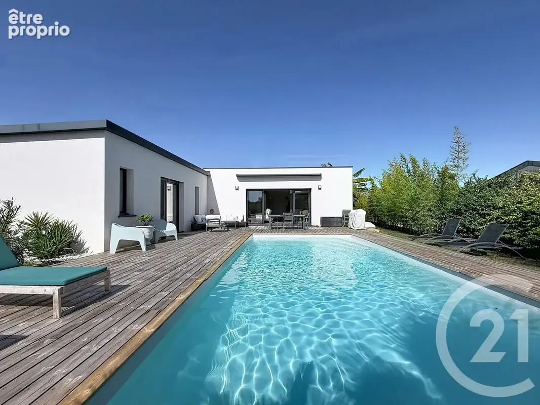 Photo Maison à Loupes au prix de 470 000€