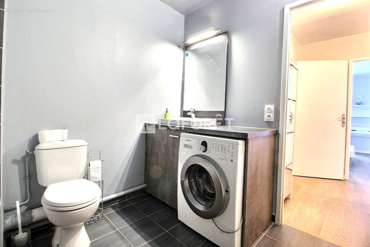 Appartement à GENNEVILLIERS