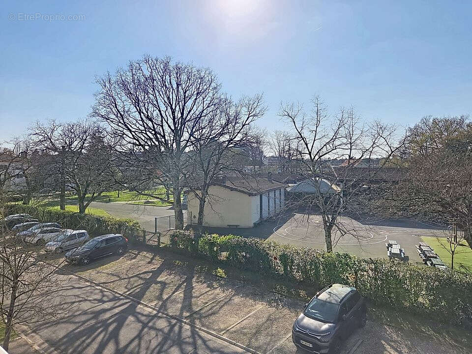 Appartement à Pessac (33600) - photo 9