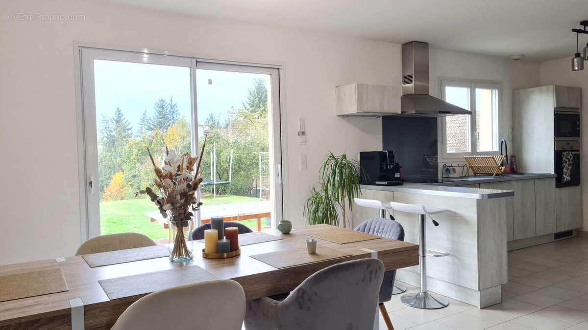 Maison à NOGENT-LE-ROI