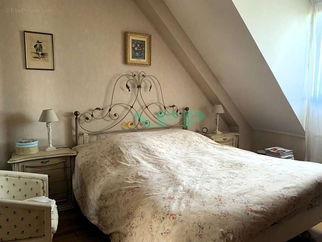 Maison à JUVISY-SUR-ORGE