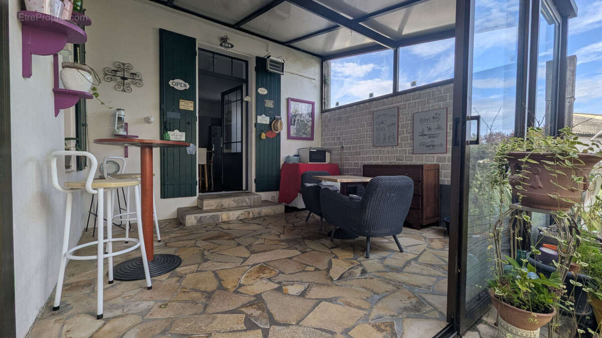 Maison à TONNAY-CHARENTE