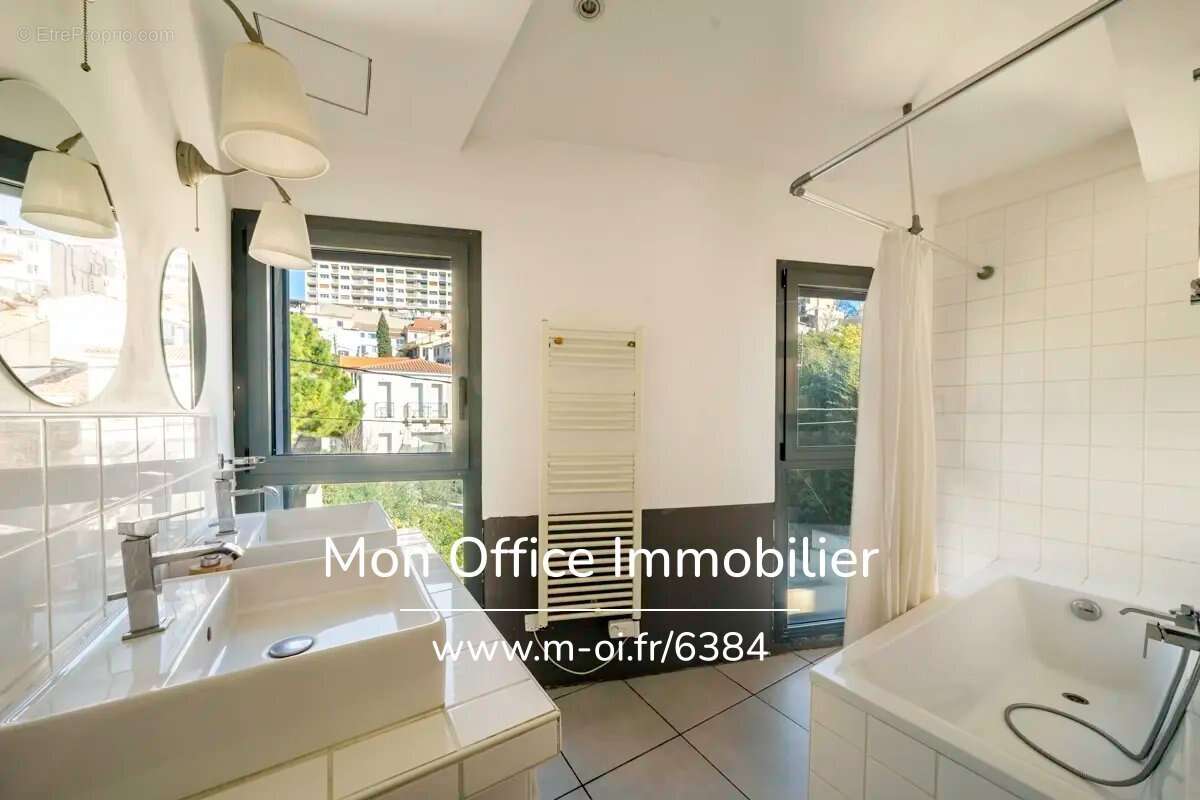 Maison à MARSEILLE-7E