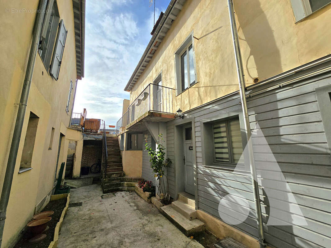 Appartement T2 - Troyes - 37.53 m2 - photo 9
