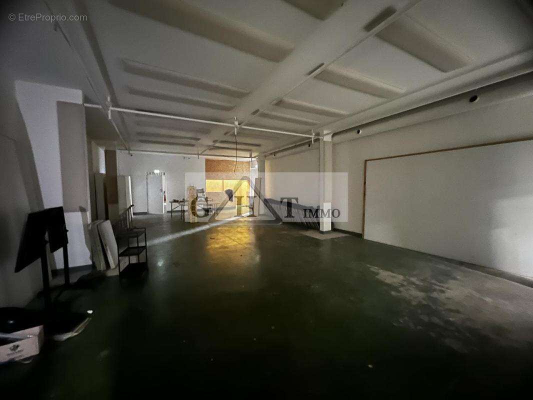 Commerce à AUBERVILLIERS