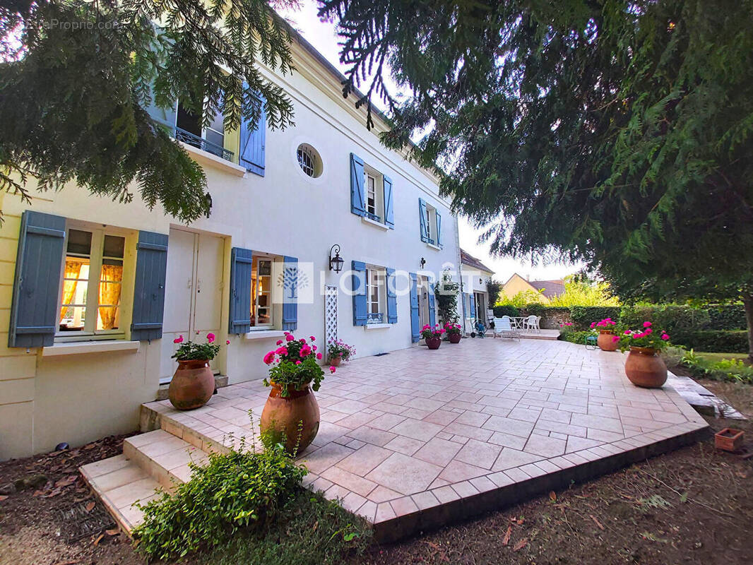 Maison à LUZANCY
