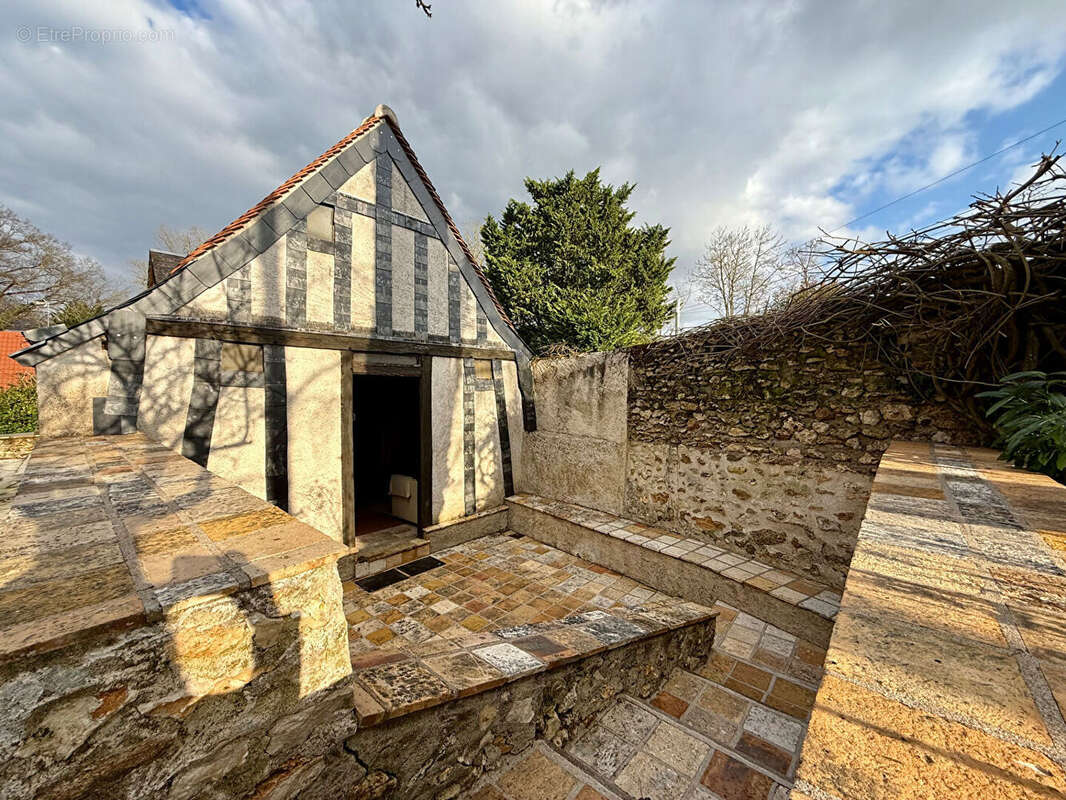 Maison à JOUE-LES-TOURS
