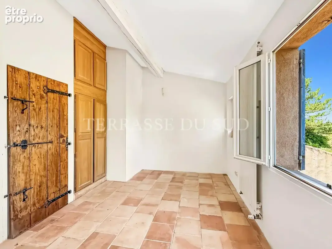 Vente Maison 10 Pièces de 229 m2 sur Parcelle de 2 558 m2 avec Terrasses, Piscine, Garages, au Calme Absolu - Puyricard - Aix en - photo 38