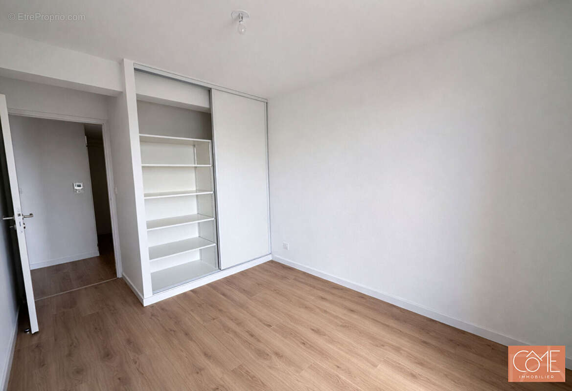 Appartement à LA CHAPELLE-DES-FOUGERETZ