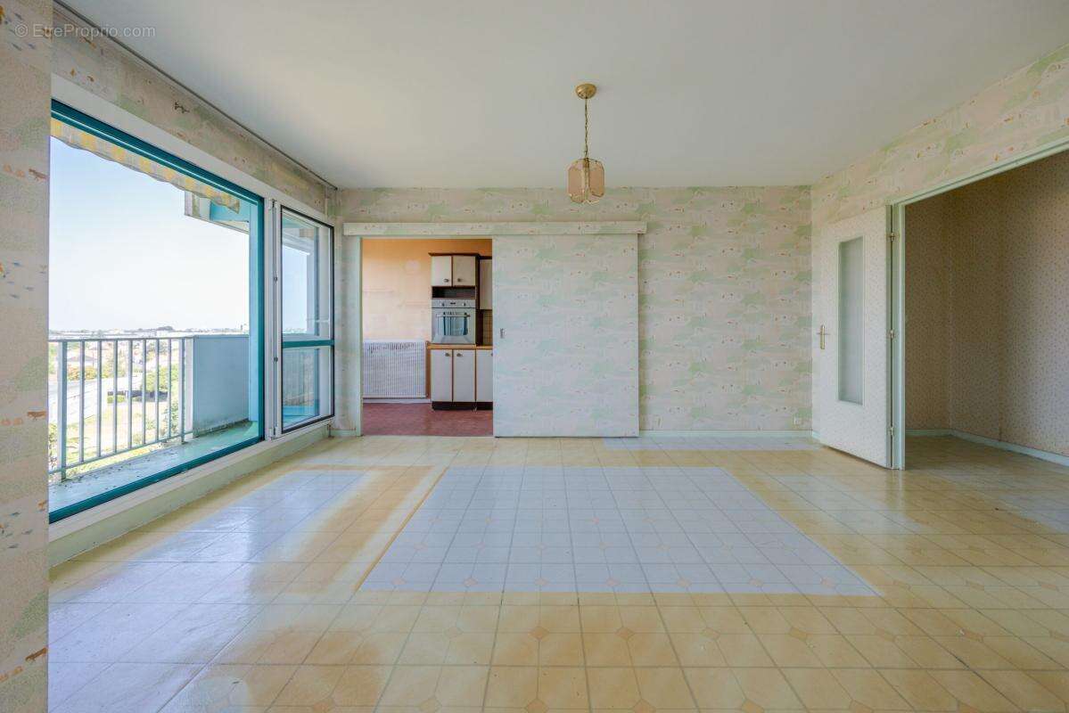 Appartement à REZE