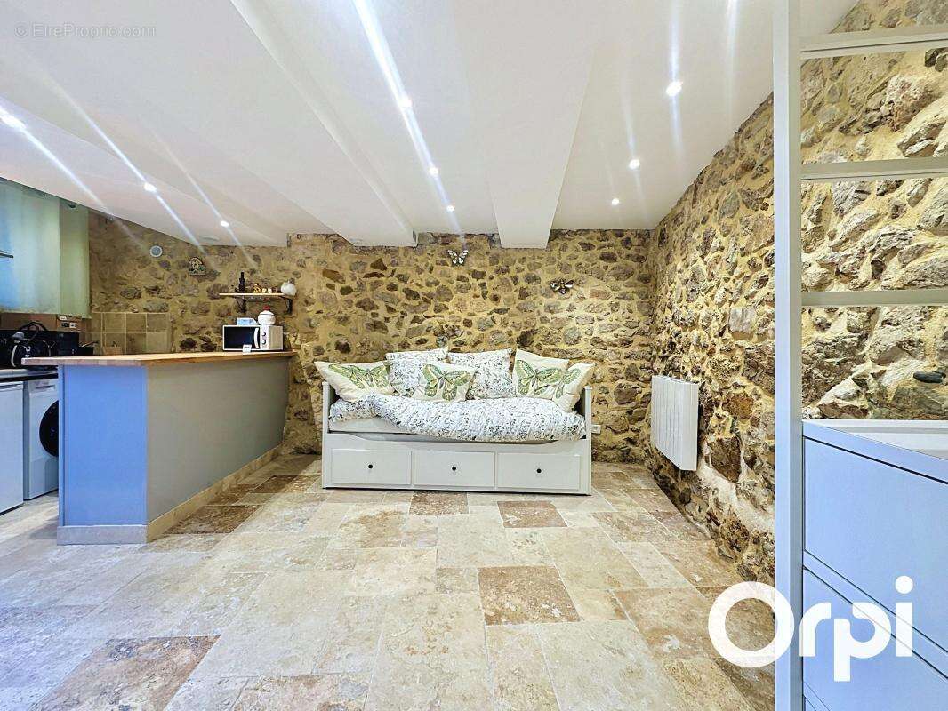 Appartement à LE BROC