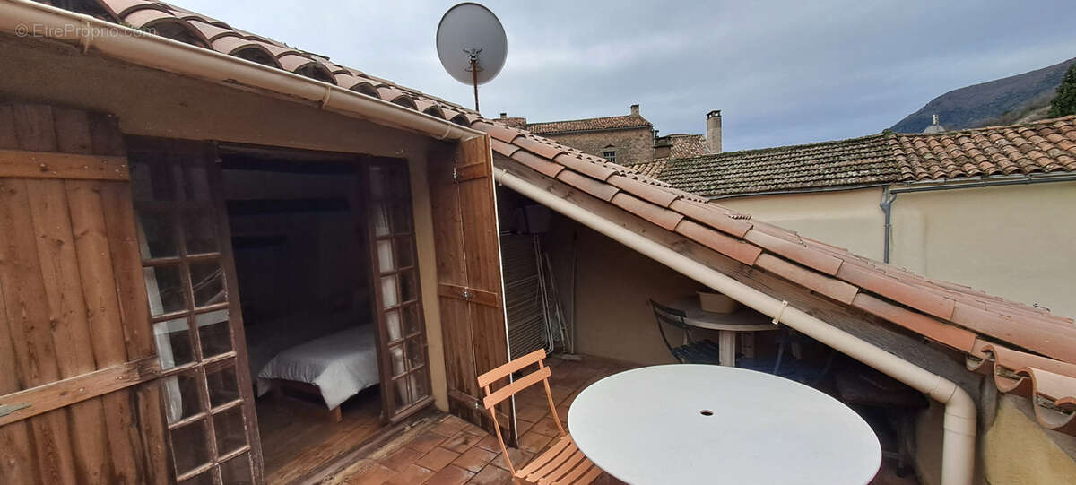 Maison à PEGAIROLLES-DE-L'ESCALETTE