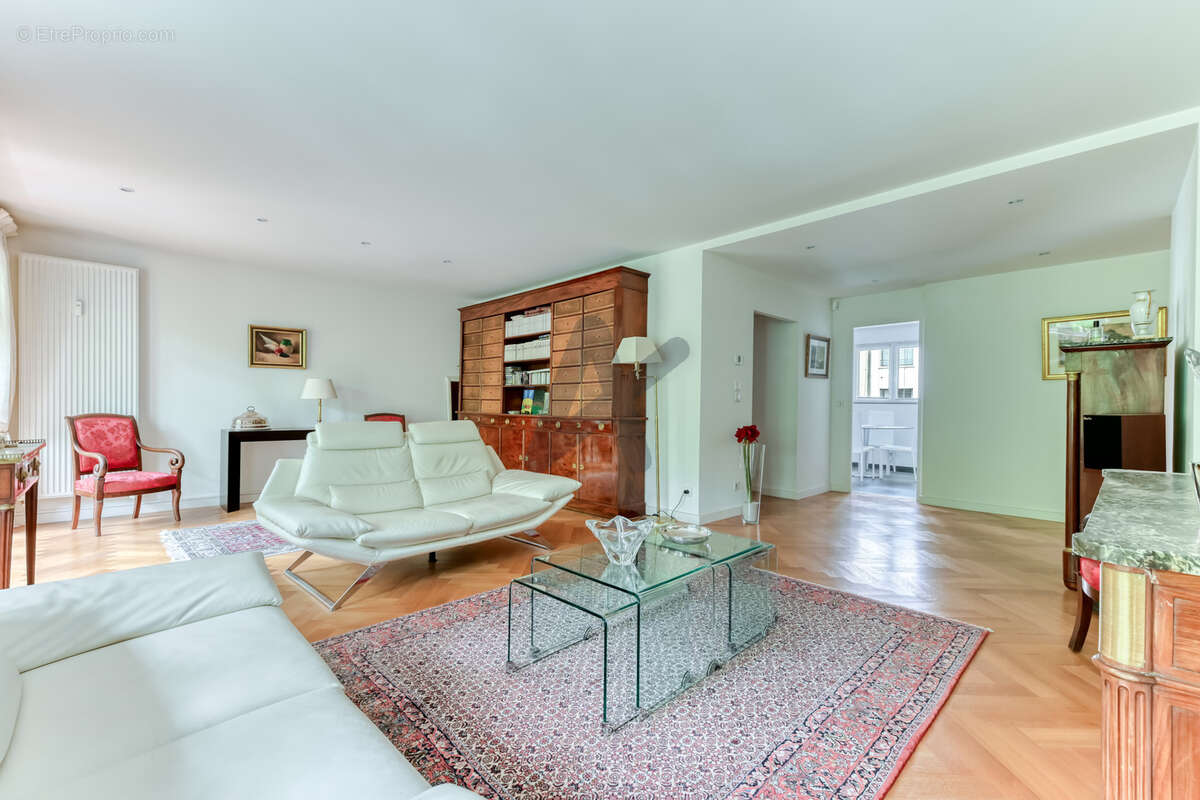 Appartement à LYON-6E