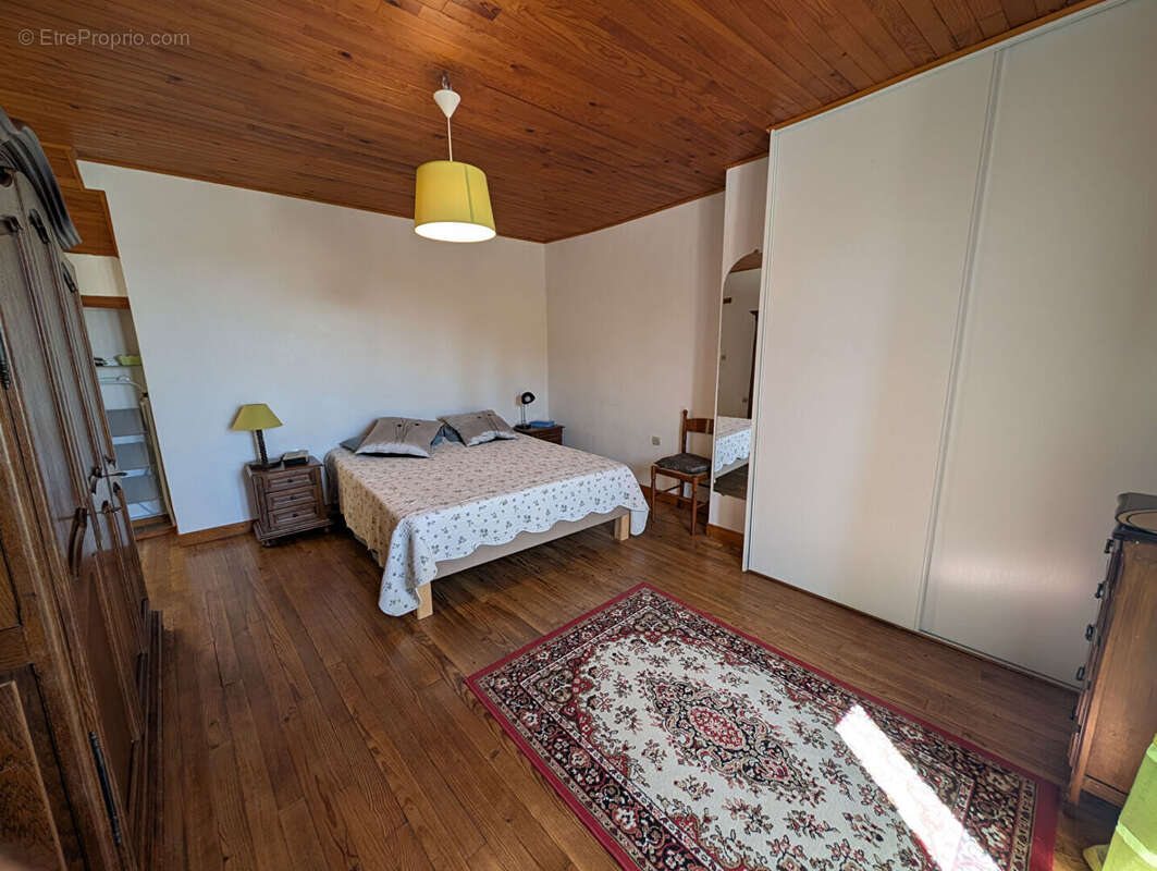 Maison à CORNAS