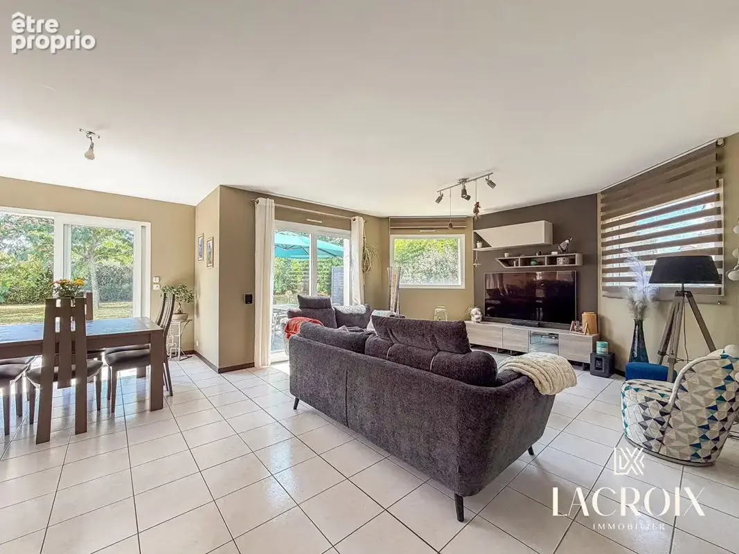 A VENDRE - Maison 7 pièces - QUÉVERT - photo 6