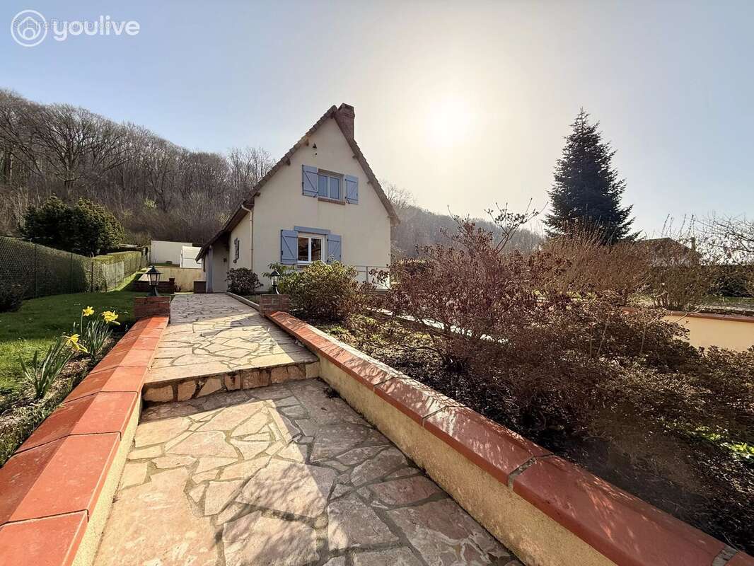 Maison à CANY-BARVILLE