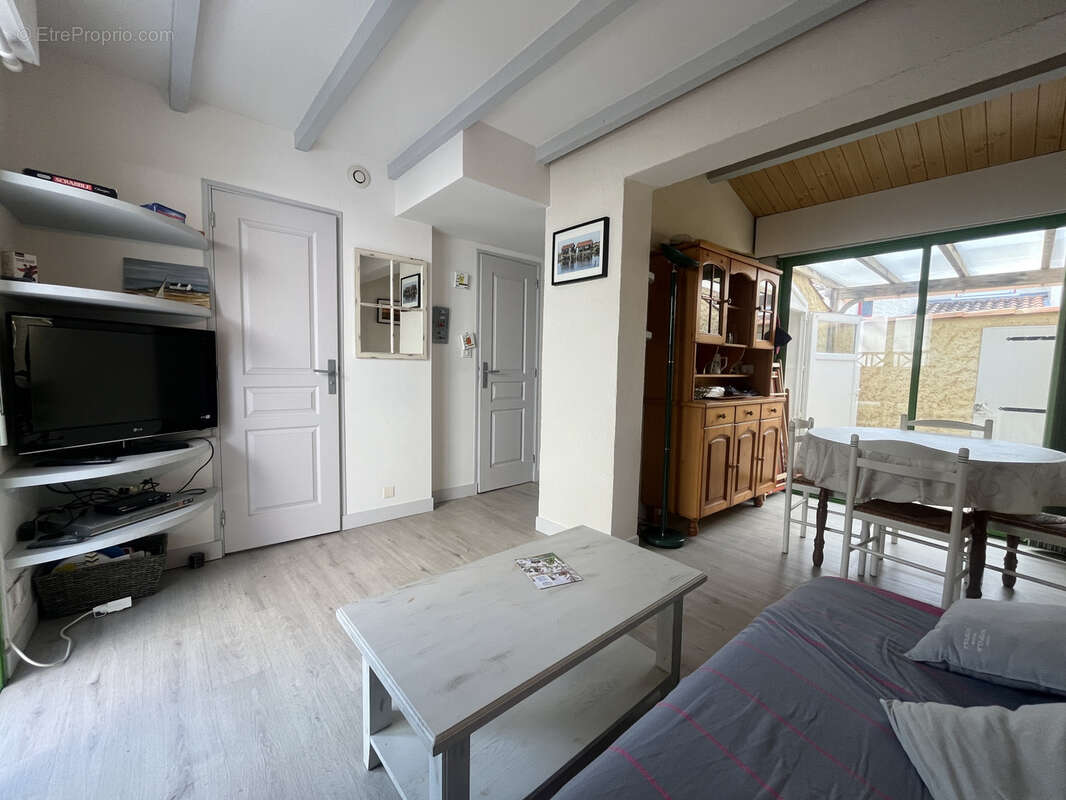 Maison à LES MATHES