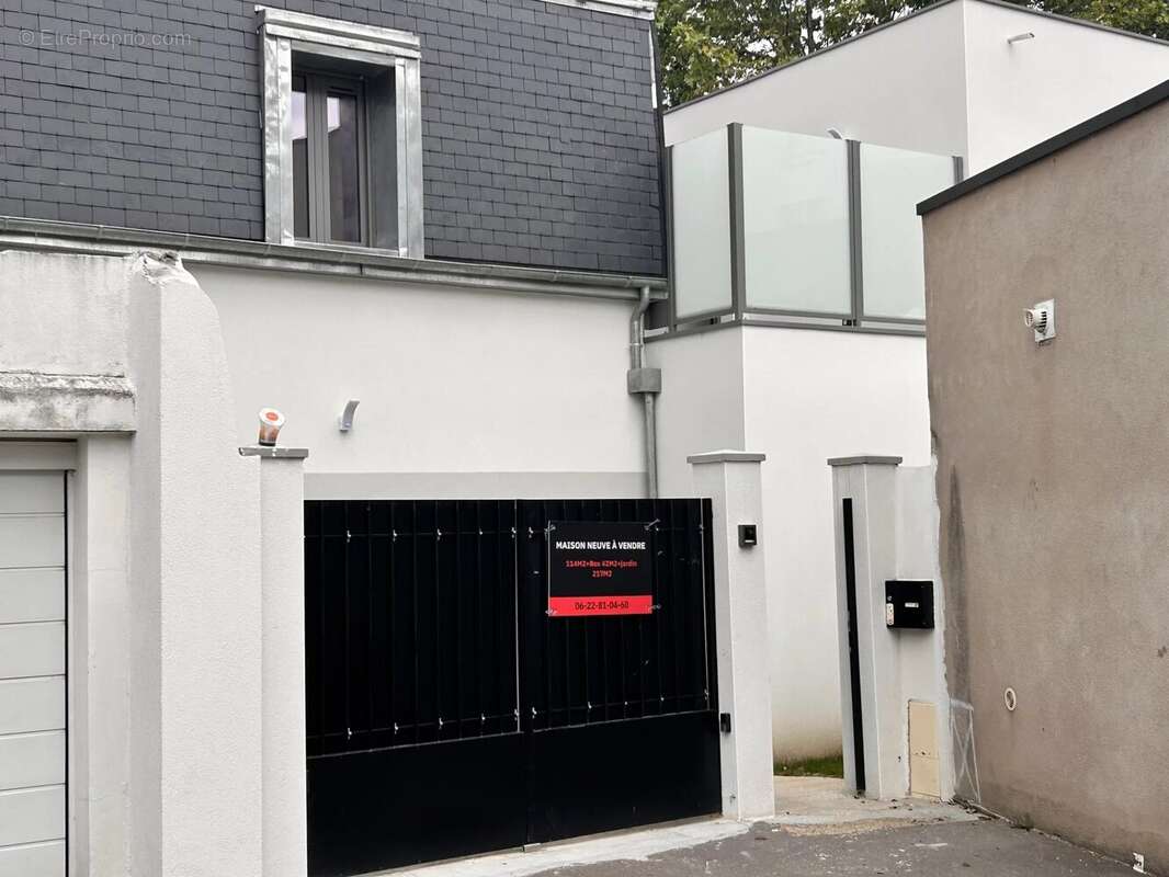 Maison à ASNIERES-SUR-SEINE