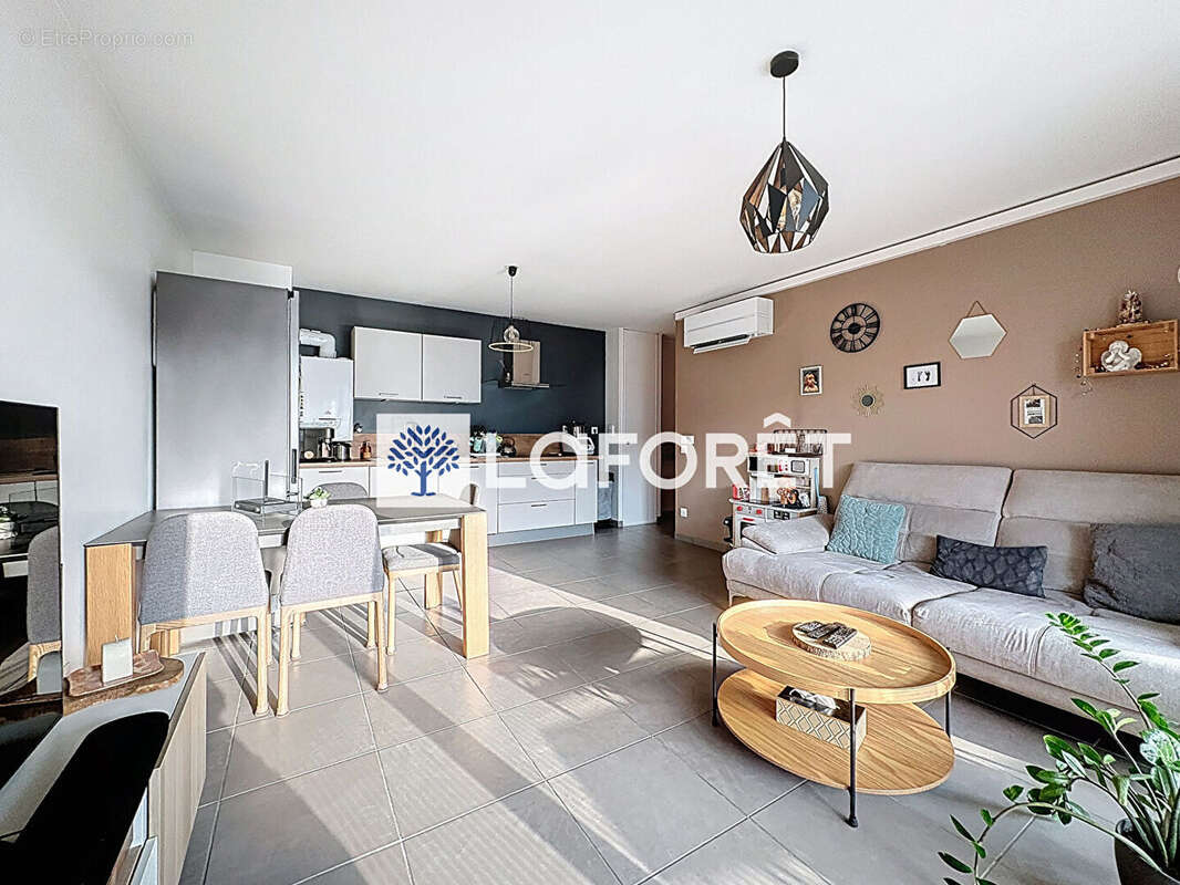 Appartement à SAINT-MAURICE-DE-BEYNOST