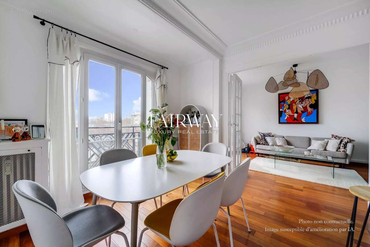 Appartement à PARIS-17E