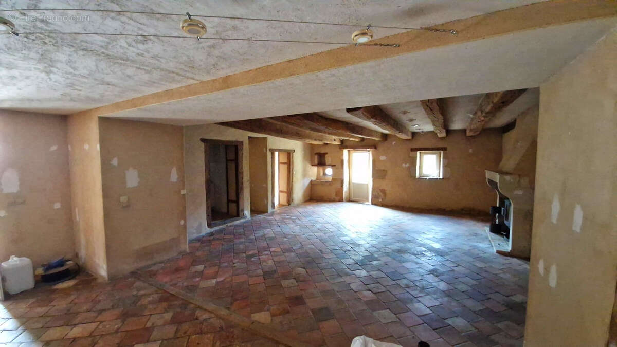 Maison à ARCHIGNY
