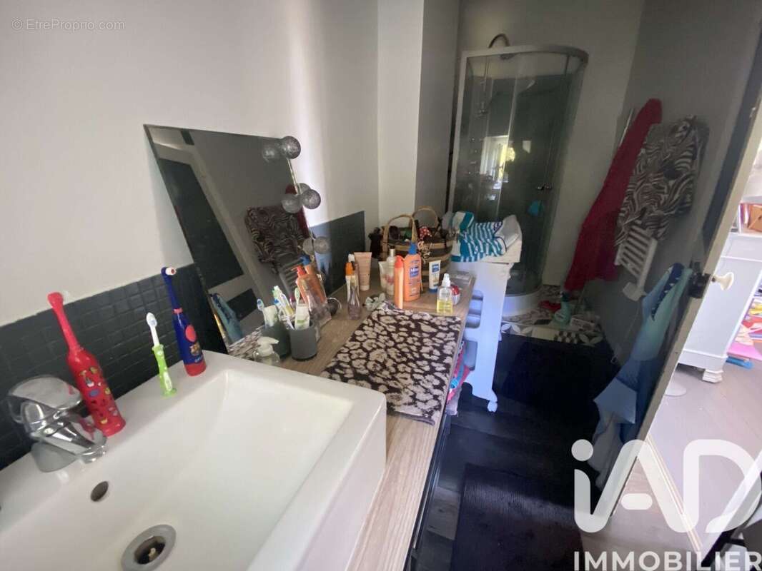 Maison 116 m² à Luscan  - photo 5