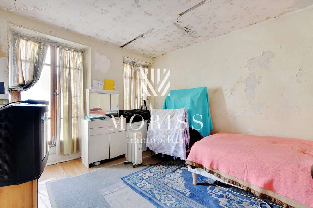 Appartement à PARIS-18E