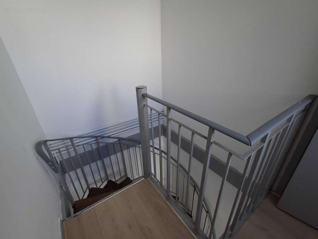 Maison 200 m² à Cognac  - photo 9