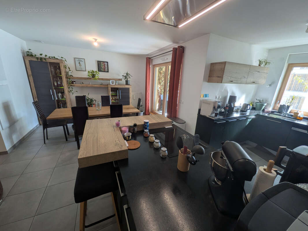 Appartement à VENISSIEUX