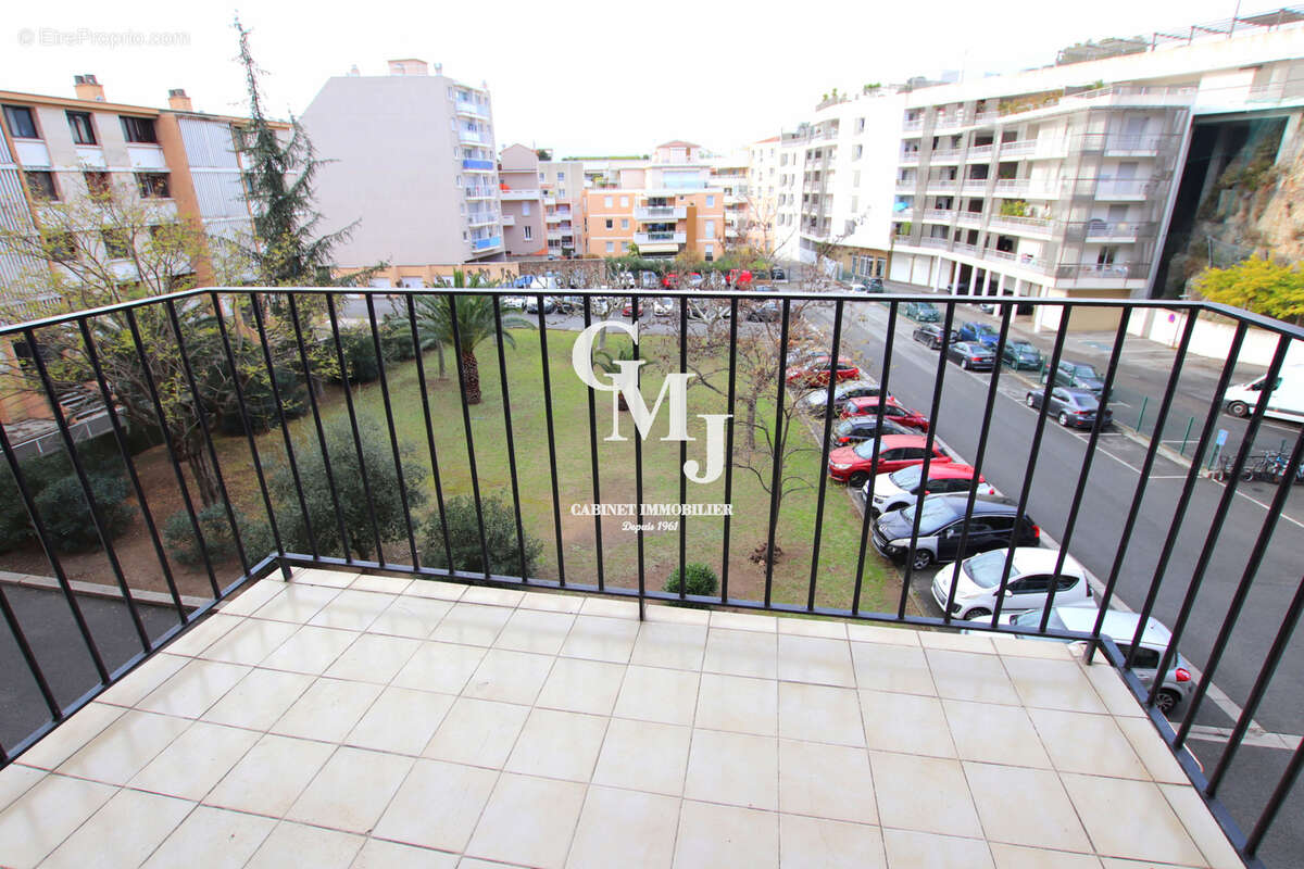 Appartement à SAINT-RAPHAEL