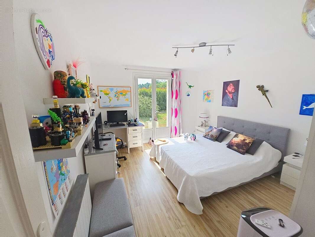 Maison à ONESSE-ET-LAHARIE