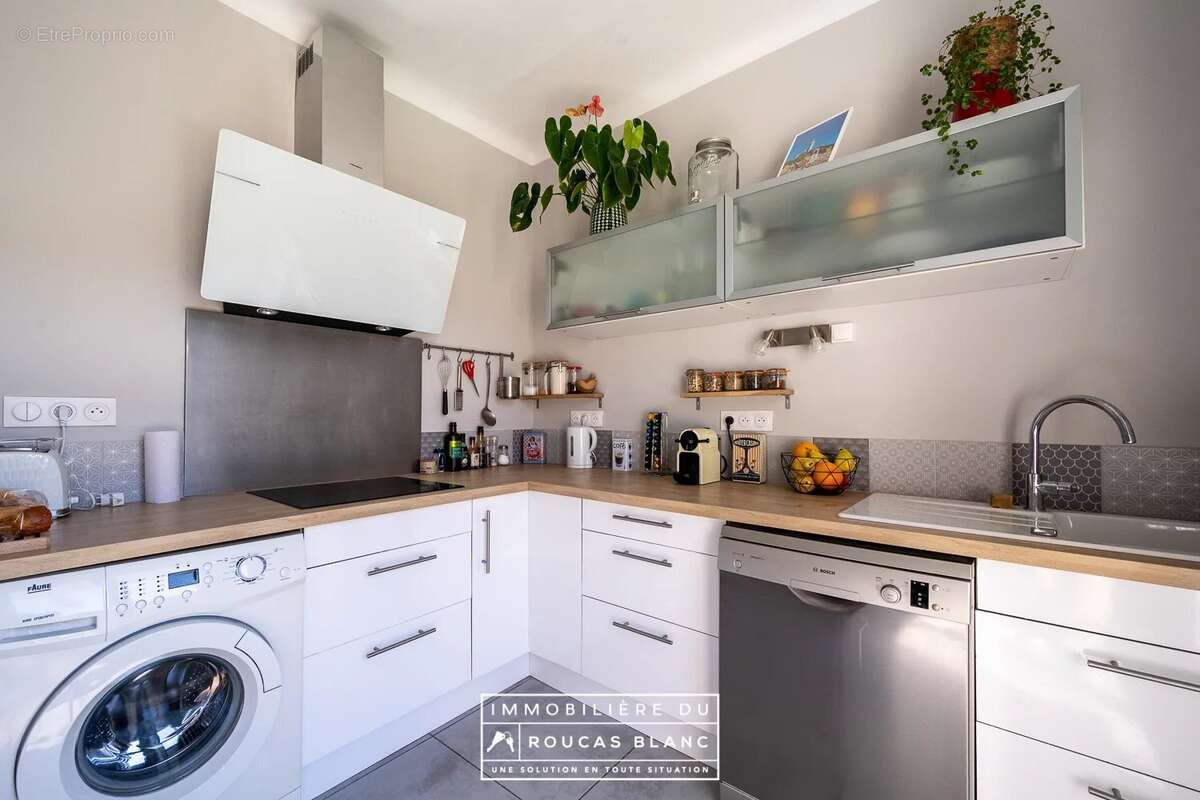 Appartement à MARSEILLE-8E