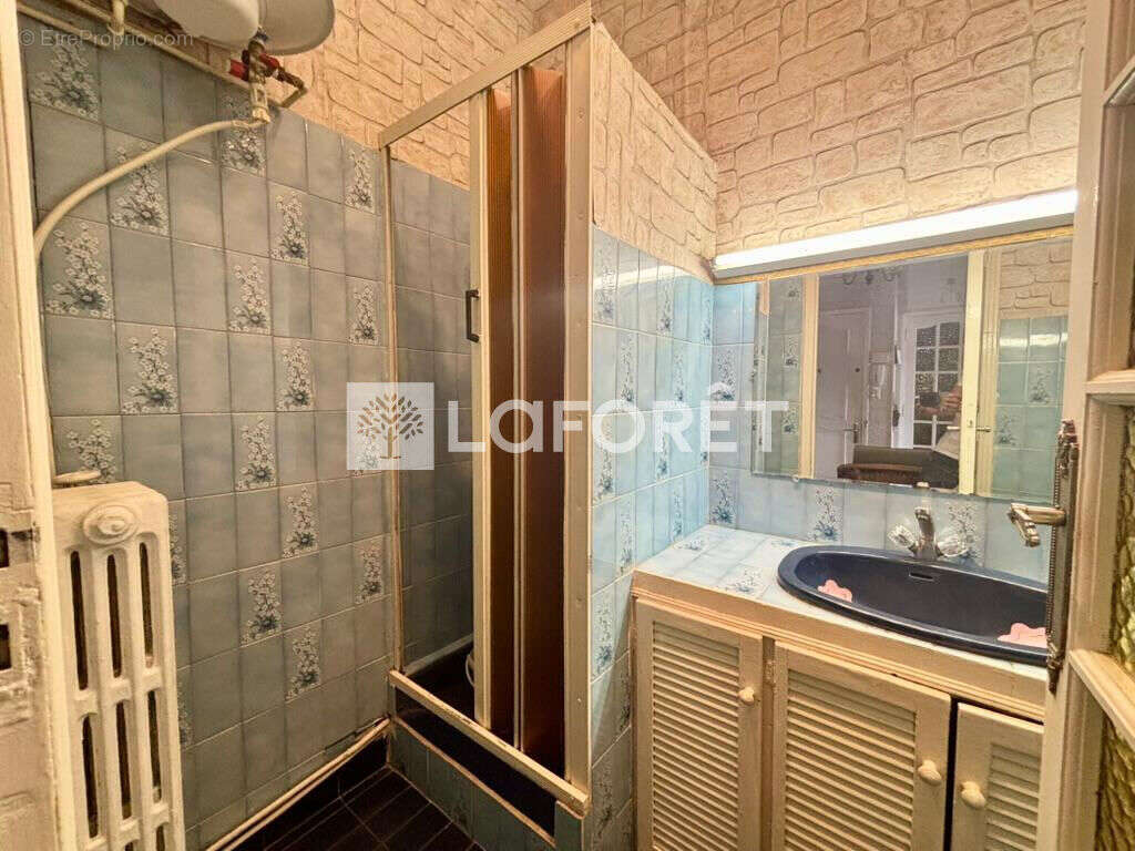 Appartement à MARSEILLE-2E