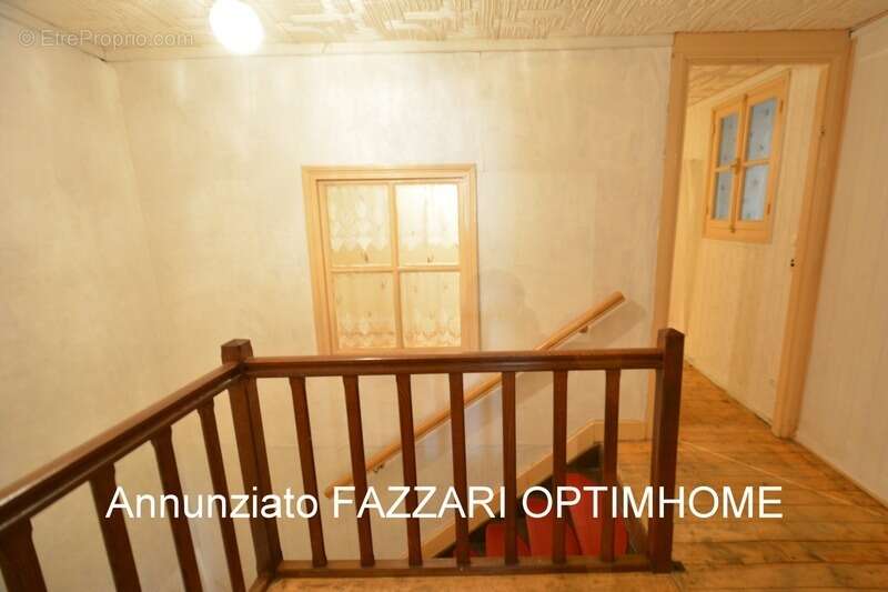 Maison à MONT-DEVANT-SASSEY