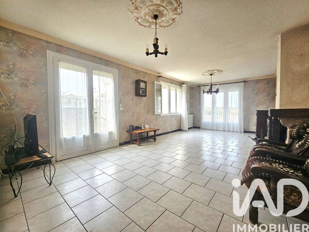 Photo 1 - Maison à TILLIERES