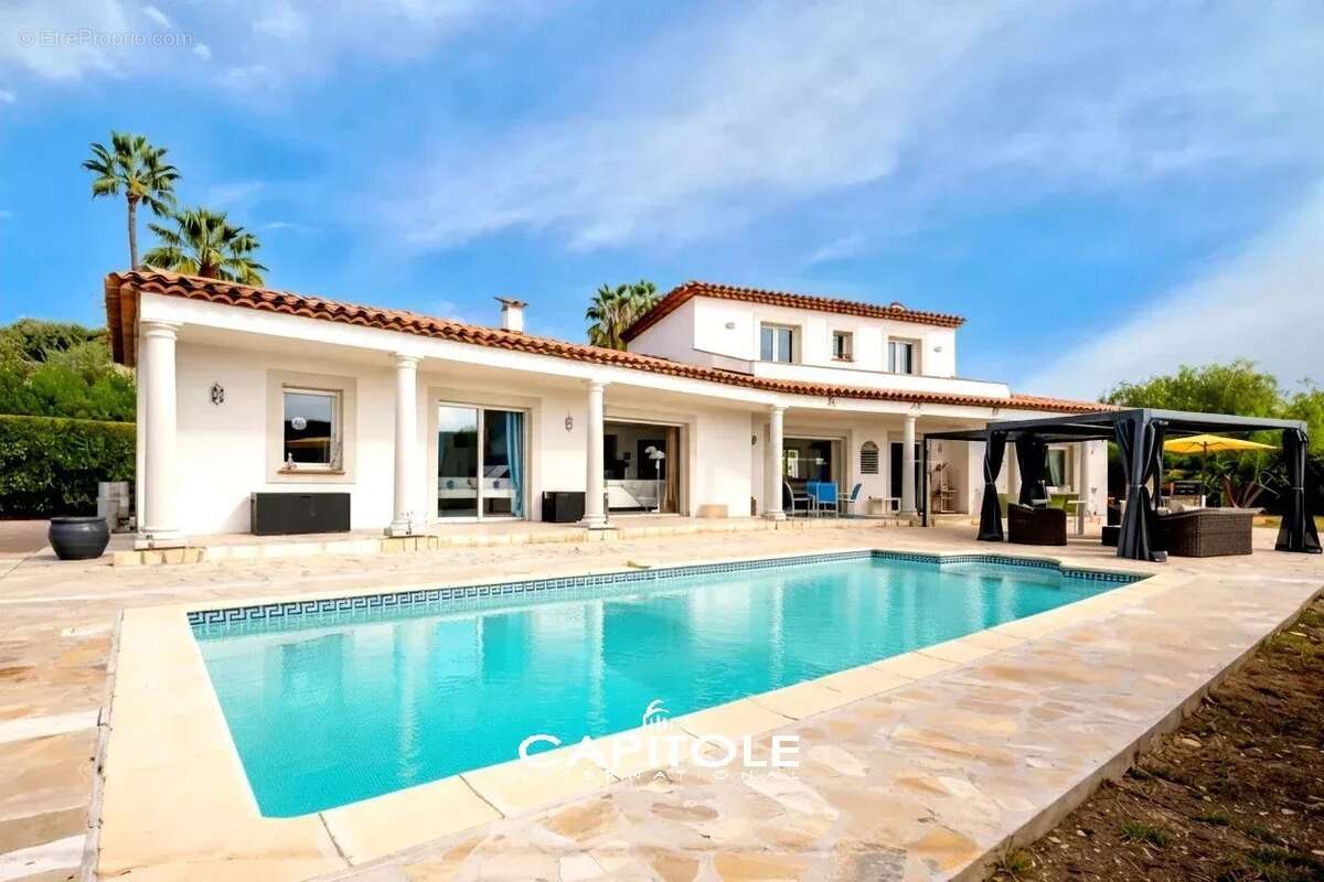 Maison à ANTIBES