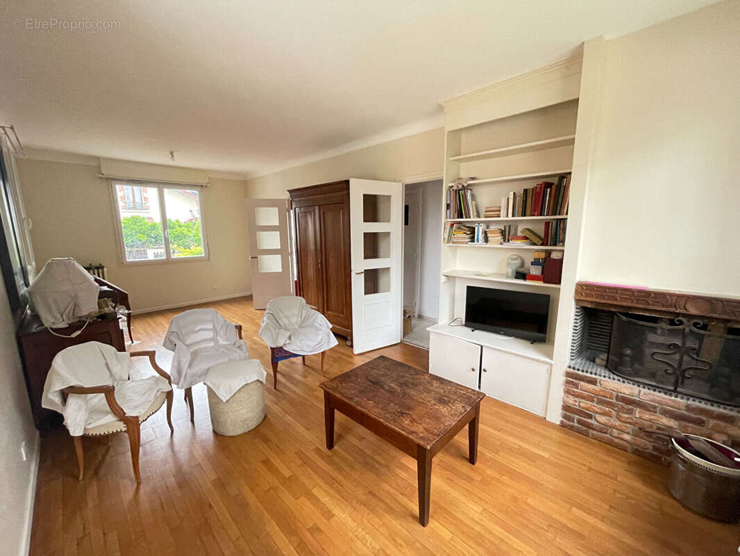 Maison à SARTROUVILLE