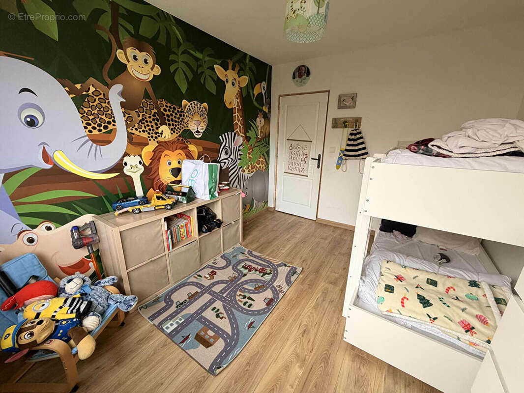 Maison à ROMBIES-ET-MARCHIPONT