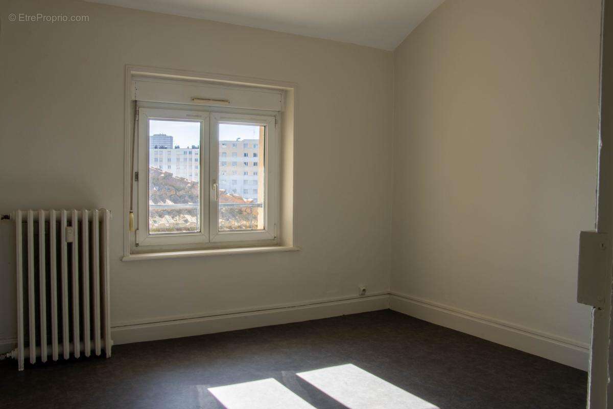 Appartement à LAXOU