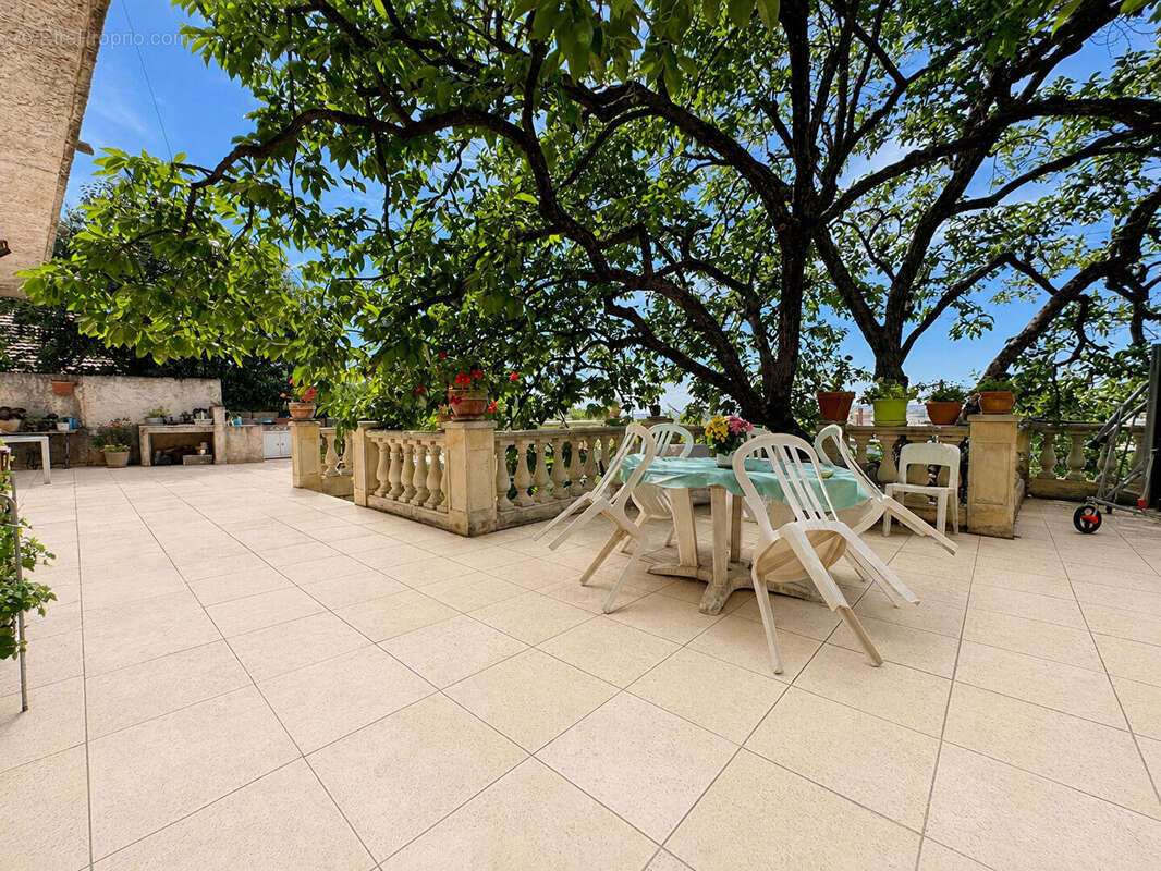Maison à MARSEILLE-10E