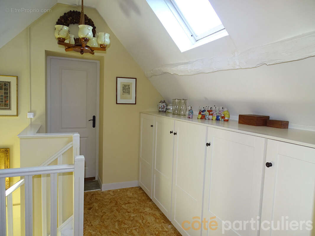 Maison à LE CHATELET